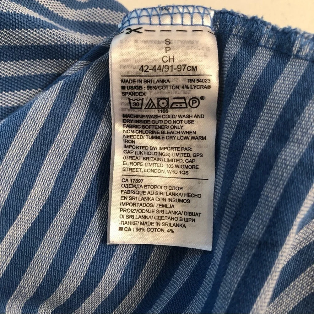 Banana Republic Men’s Blue Performance Pique Polo Shirt Size Small